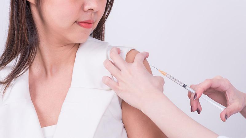 Phụ nữ bị hen phế quản cần tiêm phòng các loại bệnh cần thiết trước khi mang thai